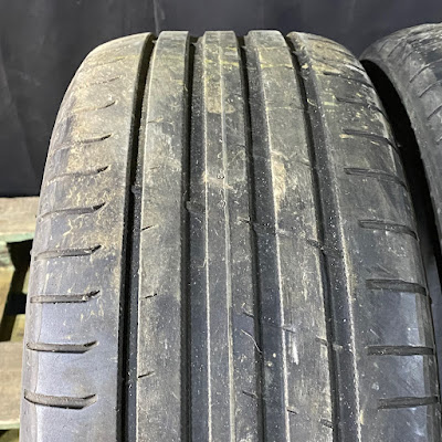 Nokian 225/50 17, druhá fotografie