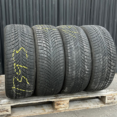 Nokian 235/45 19, druhá fotografie