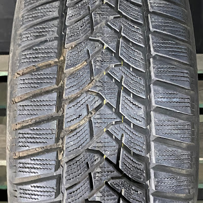 Dunlop 215/55 16, druhá fotografie
