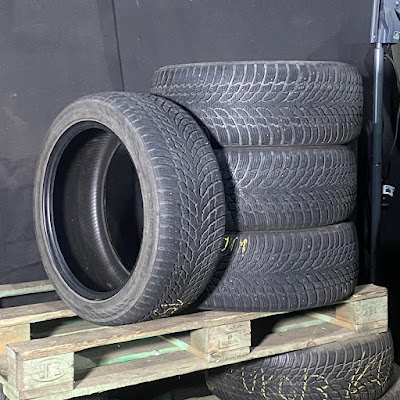 Nokian 225/45 18