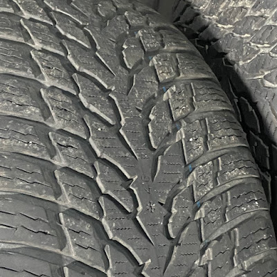 Nokian 225/45 18, druhá fotografie