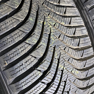 Hankook 225/45 17, druhá fotografie