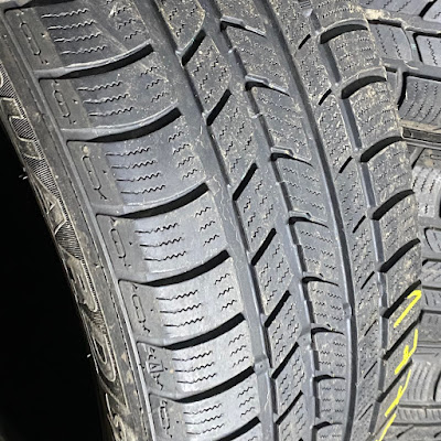 Nexen 235/55 19, druhá fotografie