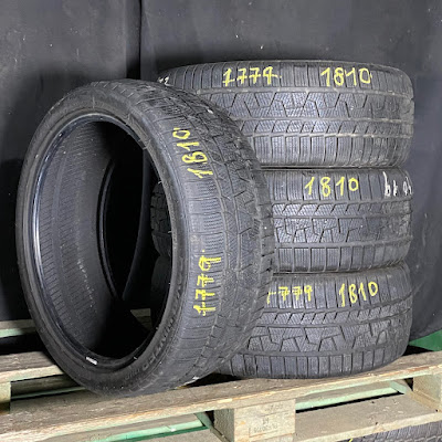 Royal Black 225/40 19, druhá fotografie