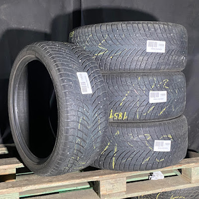 Nokian 245/40 20