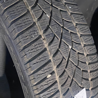 Dunlop 235/40 19, druhá fotografie