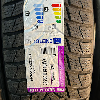 Nexen 225/60 18, druhá fotografie