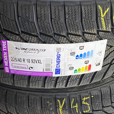 Nexen 225/40 18, druhá fotografie